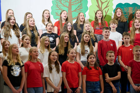 048_revija otroških zborov I.dan 26